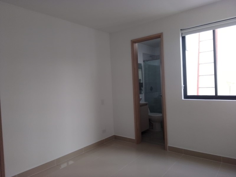 4BR House in Alto del medio (170 m²) for Sale - 4