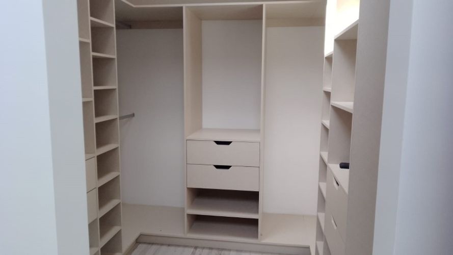 Casa de 4 alcobas en venta en Alto Del Medio, Rionegro, 170 m² · foto 6 de 9