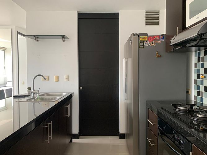 Apartamento de 2 alcobas en arriendo en El Poblado, Medellín, 72 m² · foto 8 de 15