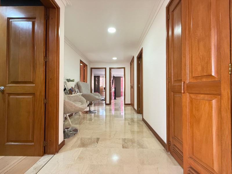 Apartamento en venta en Laureles, Medellín · foto 15 de 24