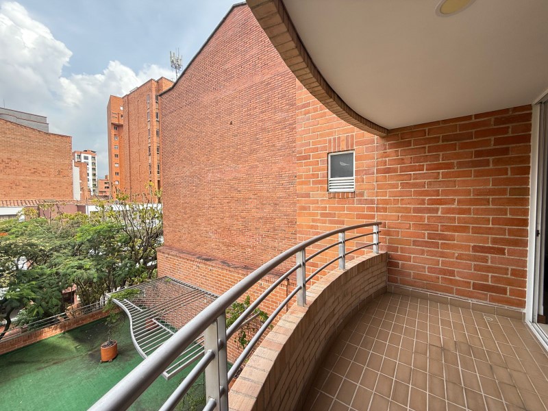 Apartamento en venta en Laureles, Medellín · foto 18 de 24