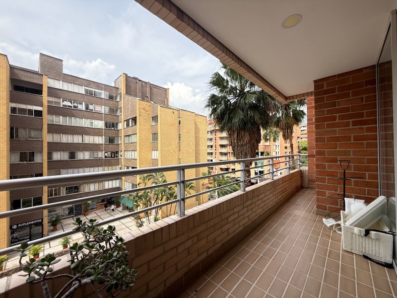 Apartamento en venta en Laureles, Medellín · foto 21 de 24