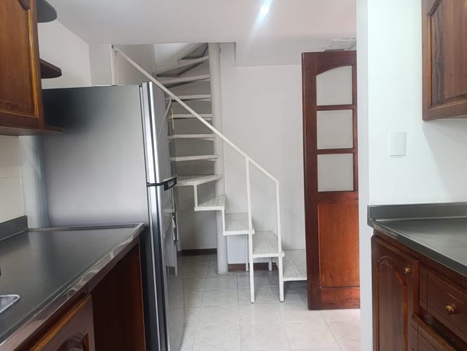 Apartamento de 2 alcobas en arriendo en El Poblado, Medellín, 100 m² · foto 8 de 18