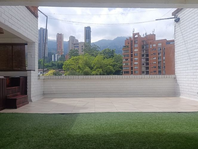 Apartamento de 2 alcobas en arriendo en El Poblado, Medellín, 100 m² · foto 18 de 18