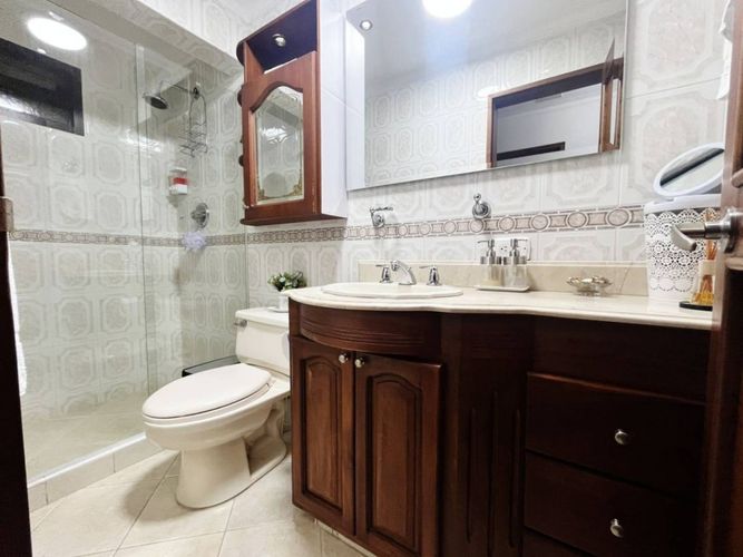 Apartamento de 4 alcobas en venta en Castropol, Medellín, 185 m² · foto 21 de 24