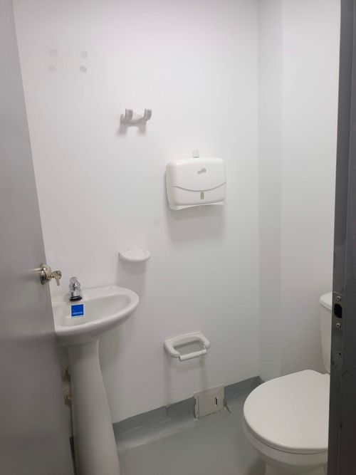 Casa de 4 alcobas en venta en Castilla, Bogotá, 452 m² · foto 15 de 22