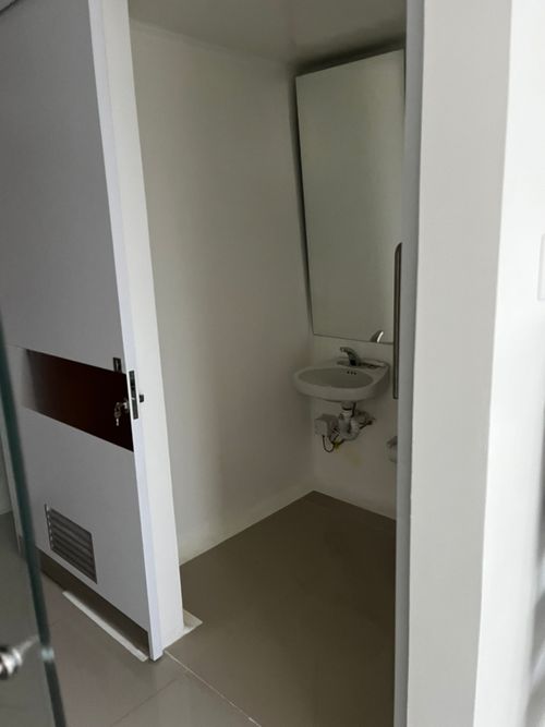 Consultorio en venta en Cambulos, Pereira, 35 m² · foto 8 de 9