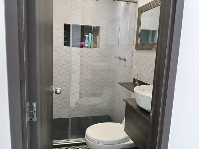 Casa de 6 alcobas en venta en Los Laureles, Manizales, 157 m² · foto 8 de 13