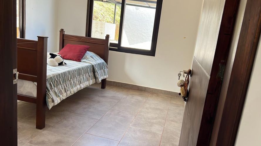Casa de 6 alcobas en venta en Cali, 700 m² · foto 10 de 20