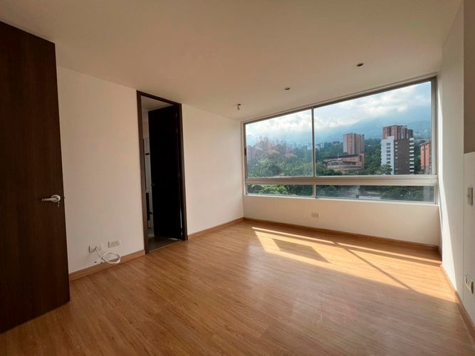 Apartamento de 3 alcobas en arriendo en Loma Benedictinos, Envigado, 143 m² · foto 12 de 19