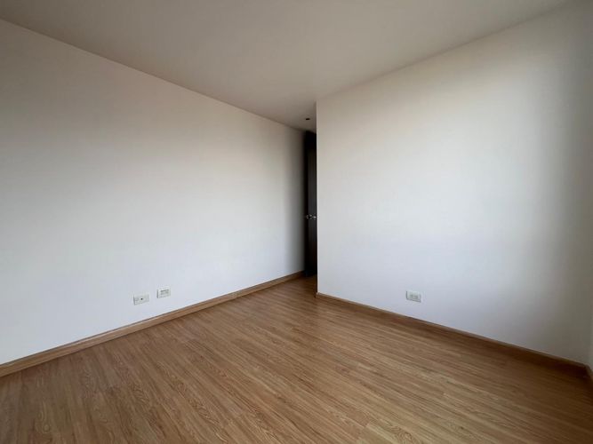 Apartamento de 3 alcobas en arriendo en Loma Benedictinos, Envigado, 143 m² · foto 14 de 19