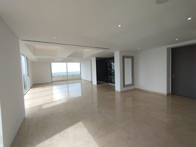 Apartamento de 3 alcobas en venta en Villa Country, Barranquilla, 442 m² · foto 3 de 20