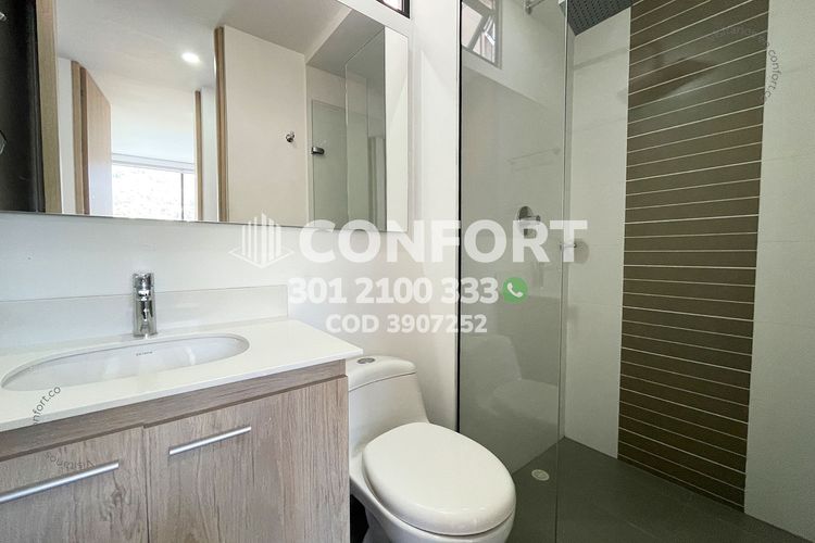 Apartamento de 3 alcobas en arriendo en Loma Del Escobero, Envigado, 95 m² · foto 10 de 24