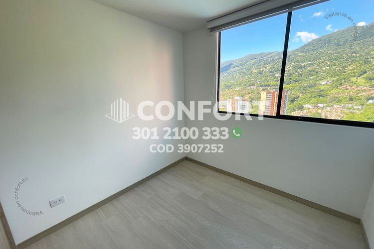 Apartamento de 3 alcobas en arriendo en Loma Del Escobero, Envigado, 95 m² · foto 15 de 24