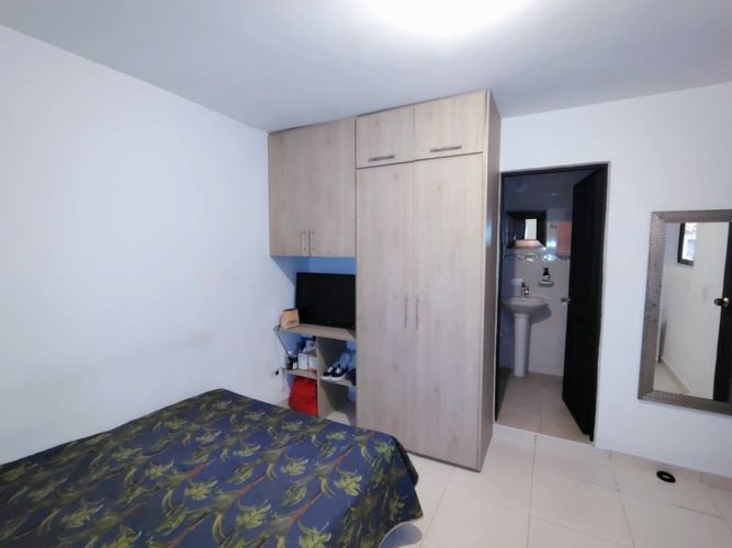 Casa de 3 alcobas en venta en Lorena, Medellín, 102 m² · foto 19 de 24