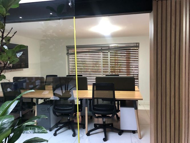 Oficina en arriendo en Laureles, Medellín, 205 m² · foto 10 de 18