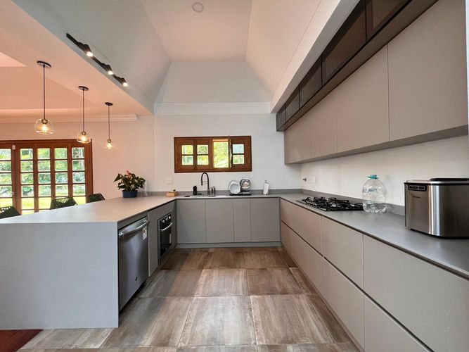 Casa de 3 alcobas en venta en Escobero, Envigado, 300 m² · foto 6 de 20