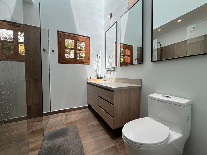 Casa de 3 alcobas en venta en Escobero, Envigado, 300 m² · foto 17 de 20