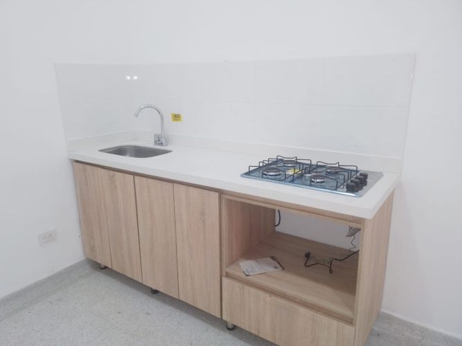 Local en arriendo en Entreamigos, Sabaneta, 150 m² · foto 2 de 15