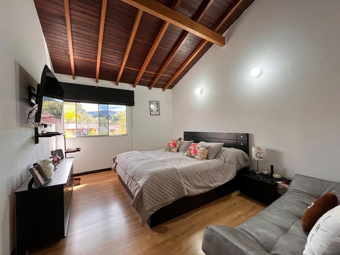 Casa de 3 alcobas en venta en El Retiro, 145 m² · foto 16 de 20