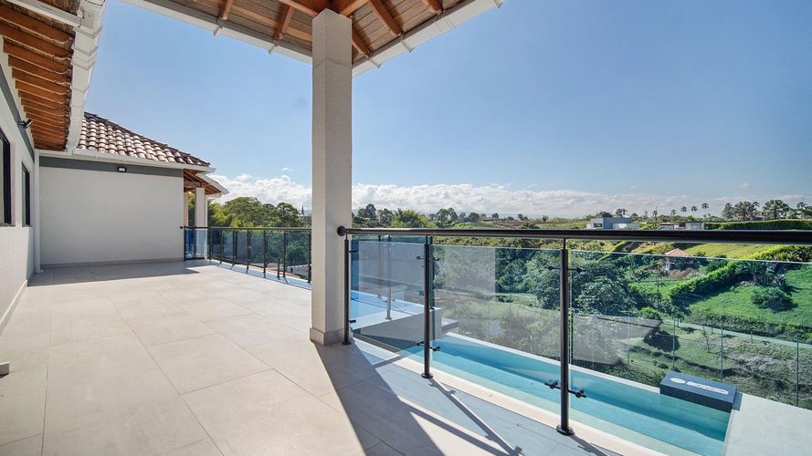 Casa de 6 alcobas en venta en Pueblito Cafetero, Pereira, 389 m² · foto 22 de 24