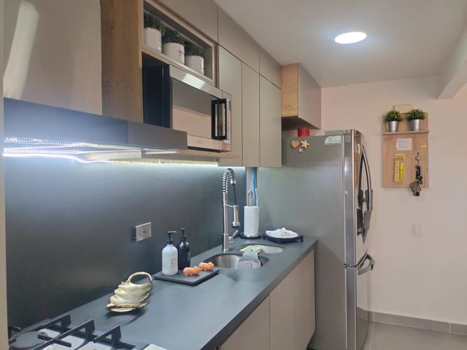 Apartamento de 1 alcoba en arriendo en La Aguacatala, Medellín, 55 m² · foto 6 de 13