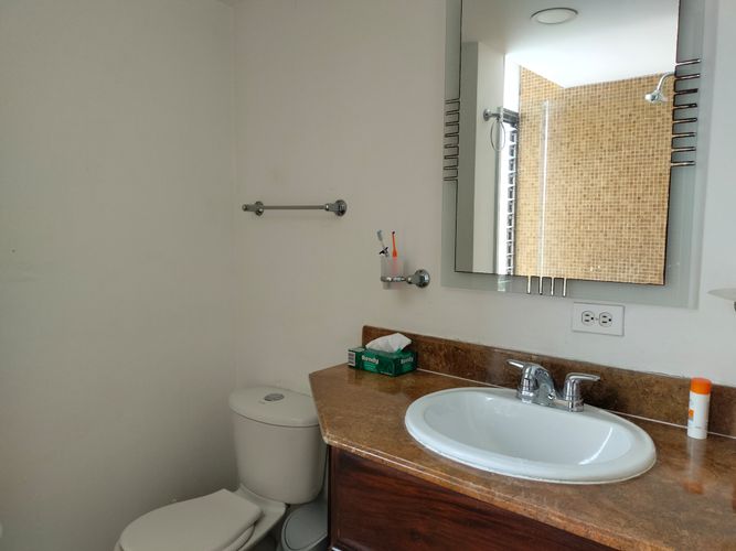 Apartamento de 3 alcobas en arriendo en Las Lomas, Medellín, 110 m² · foto 15 de 16