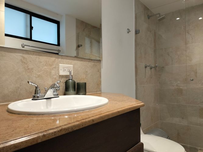 Apartamento de 3 alcobas en arriendo en Las Lomas, Medellín, 110 m² · foto 16 de 16