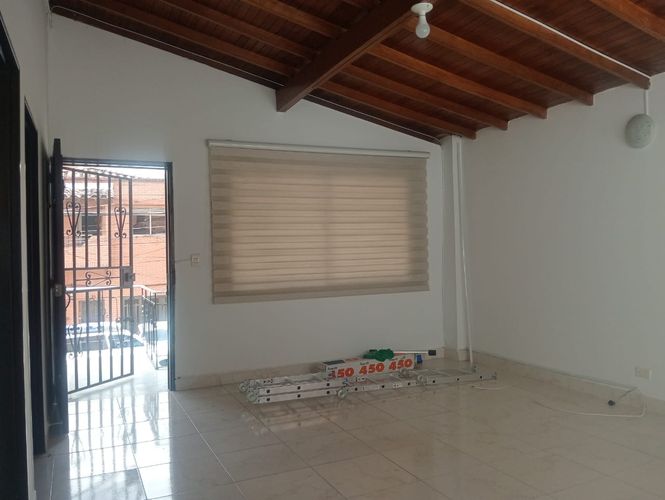 Oficina en arriendo en Laureles, Medellín, 200 m² · foto 4 de 19