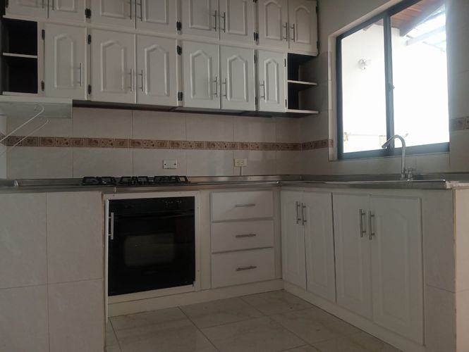 Oficina en arriendo en Laureles, Medellín, 200 m² · foto 6 de 19