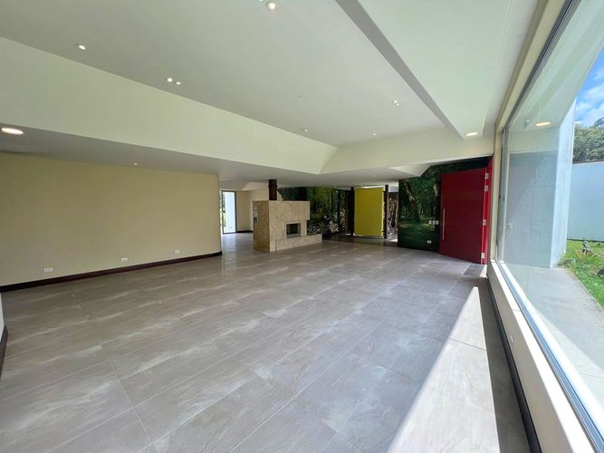 Casa de 5 alcobas en venta en La Ceja, 499 m² · foto 4 de 15