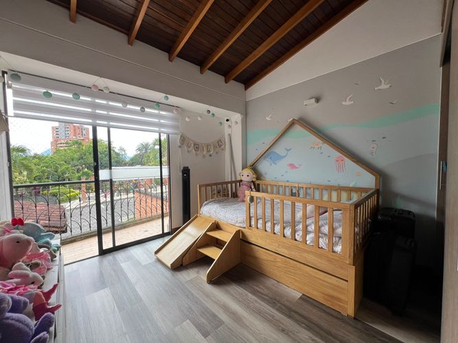 Casa de 3 alcobas en venta en La Pradera, Envigado, 141 m² · foto 15 de 21