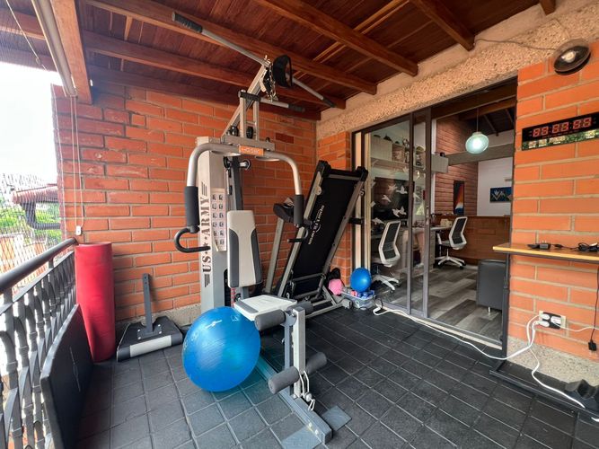 Casa de 3 alcobas en venta en La Pradera, Envigado, 141 m² · foto 20 de 21