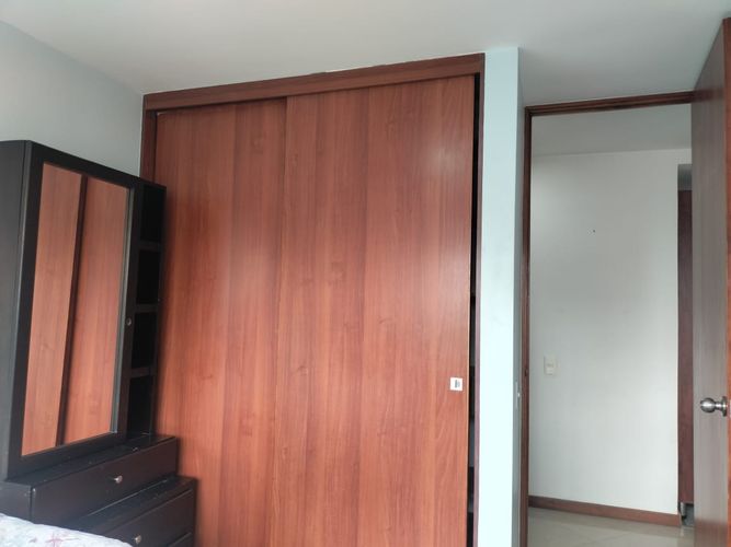 Apartamento de 2 alcobas en arriendo en El Poblado, Medellín, 82 m² · foto 7 de 17