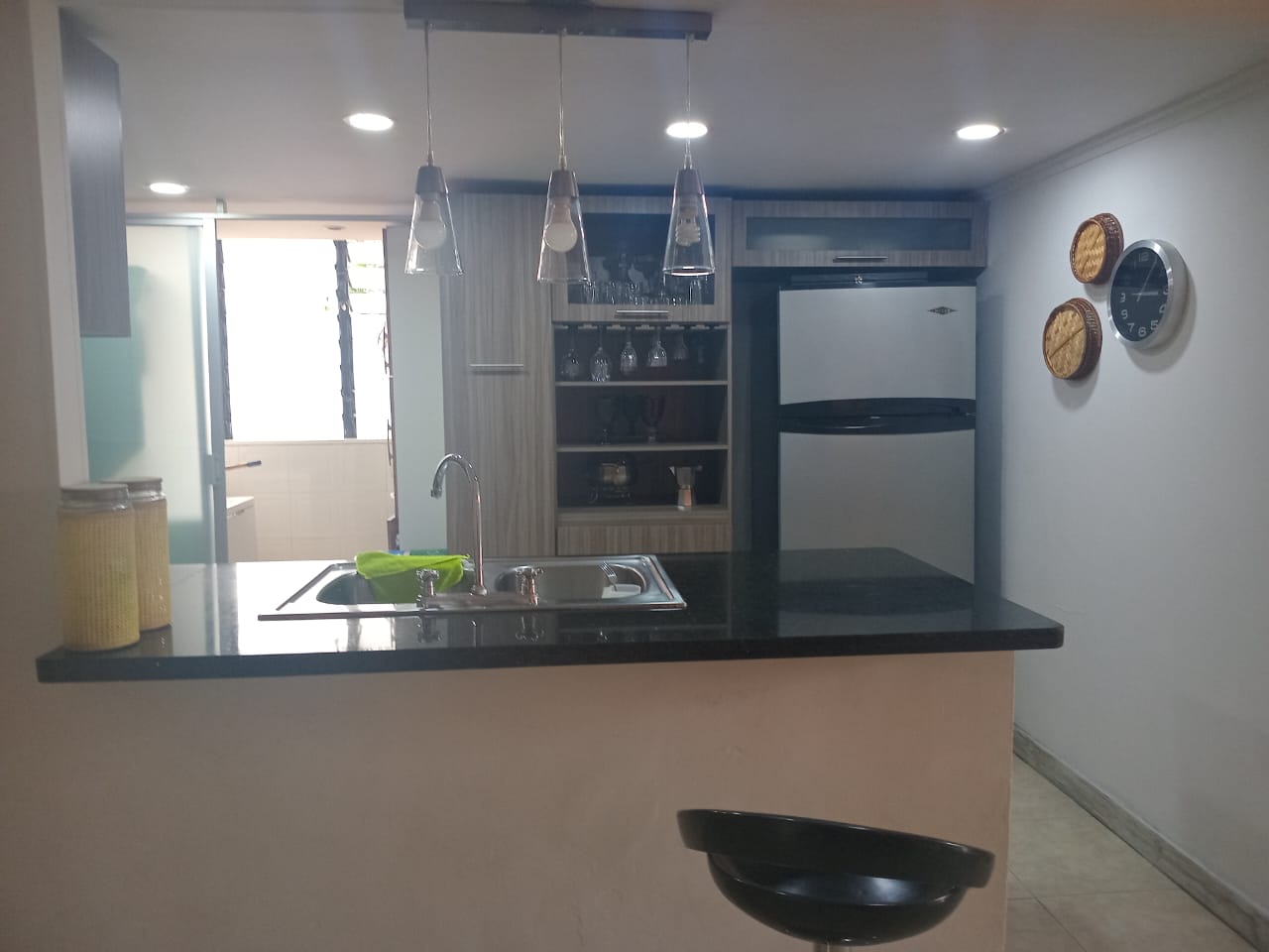Apartamento en venta en El Poblado, Medellín · foto 6 de 18