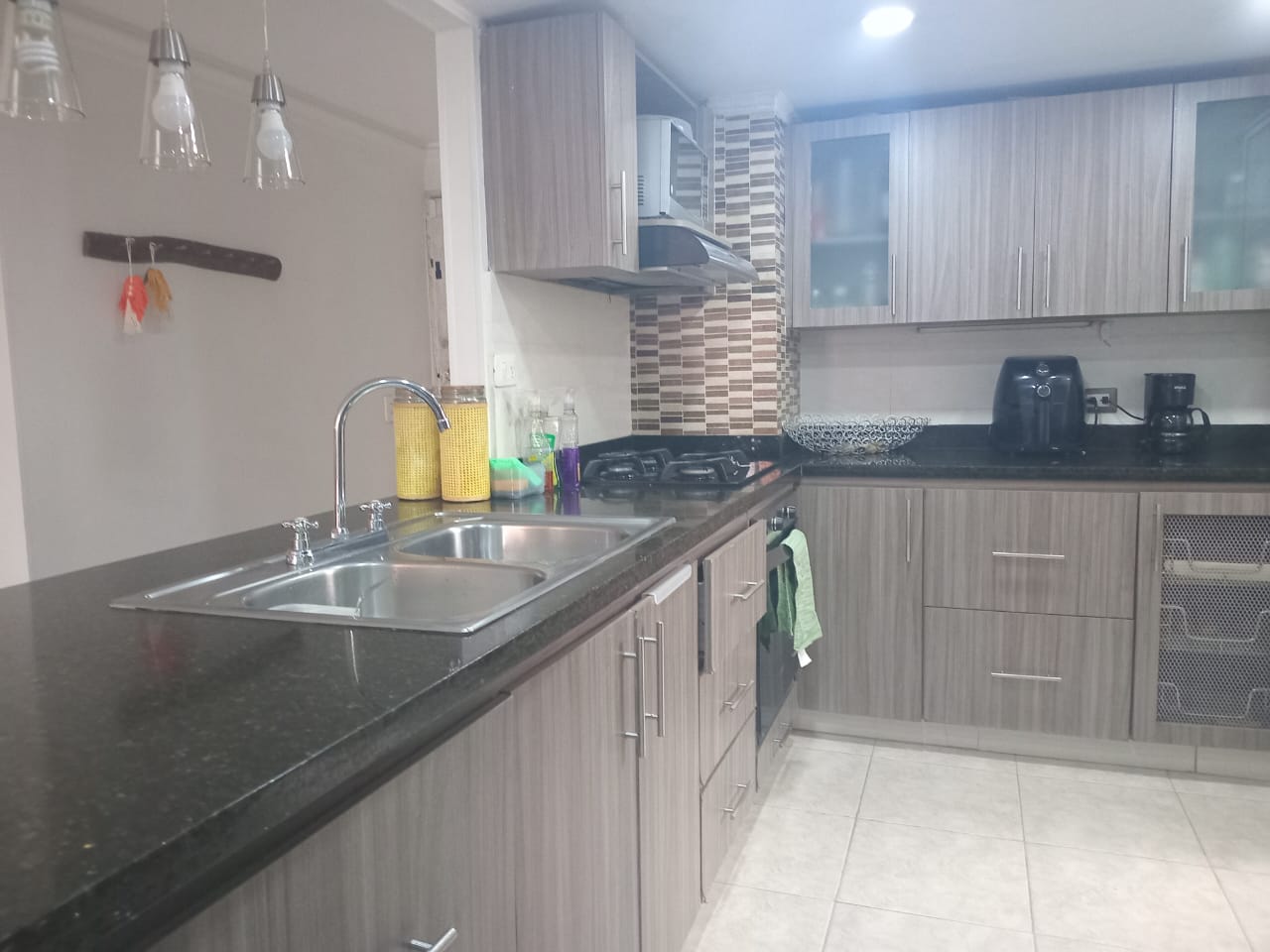 Apartamento en venta en El Poblado, Medellín · foto 7 de 18