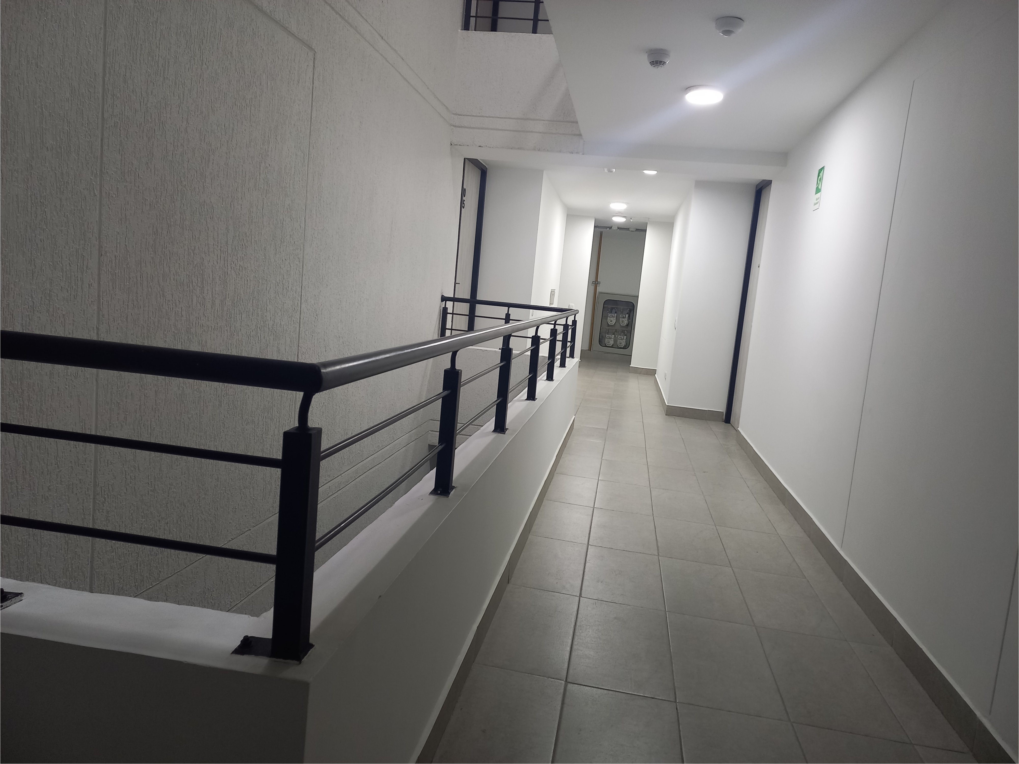 Apartamento en venta en Cn Los Arboles, Chía · foto 4 de 24