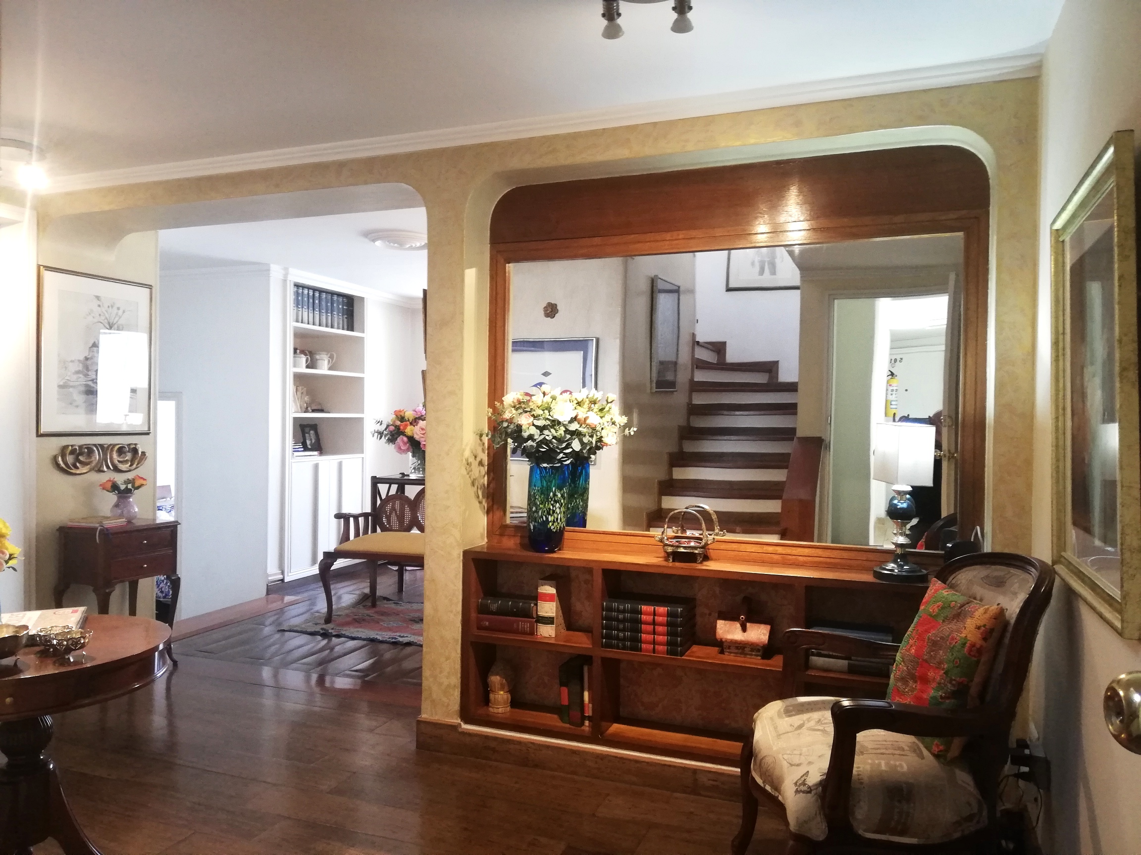 Apartamento en venta en Santa Barbara Central, Bogotá · foto 2 de 24
