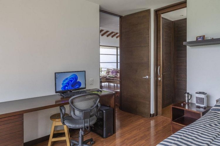Casa de 4 alcobas en venta en Señorial, Envigado, 570 m² · foto 12 de 21