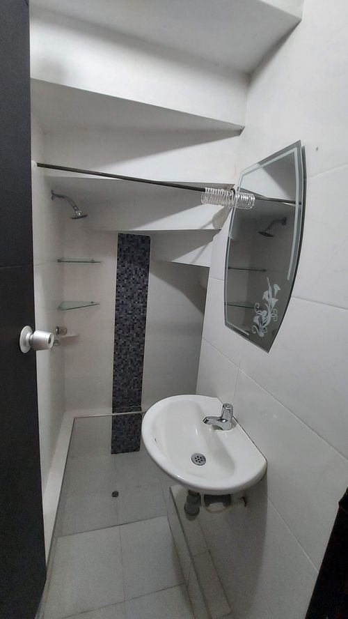 Casa de 7 alcobas en venta en Jardin, Ibagué, 250 m² · foto 4 de 18