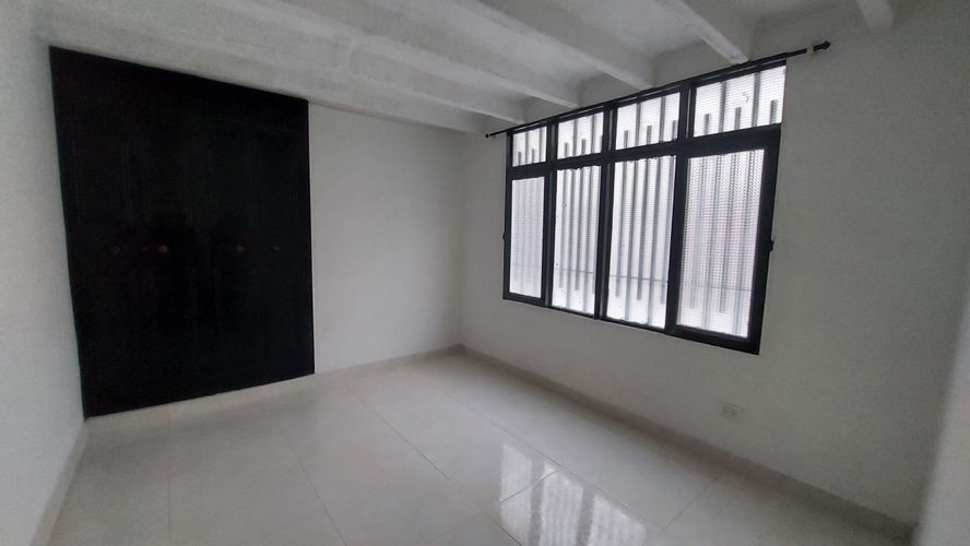 Casa de 7 alcobas en venta en Jardin, Ibagué, 250 m² · foto 5 de 18
