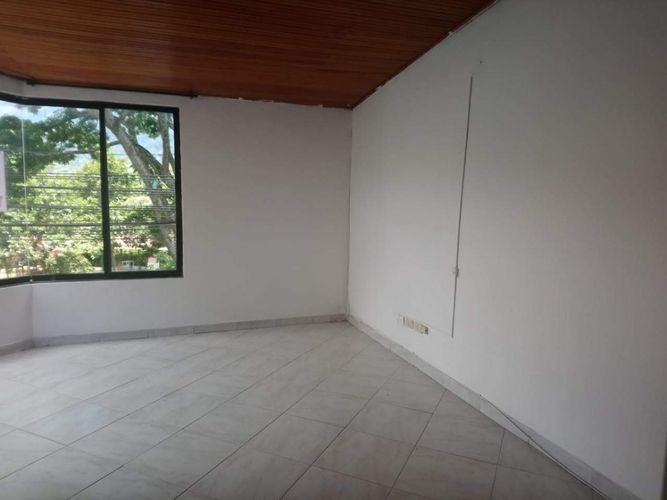 Casa de 7 alcobas en venta en Jardin, Ibagué, 250 m² · foto 14 de 18