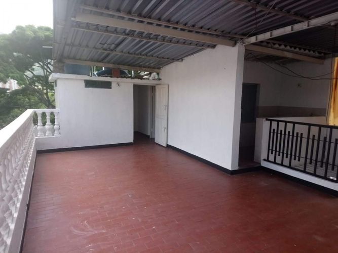 Casa de 7 alcobas en venta en Jardin, Ibagué, 250 m² · foto 16 de 18