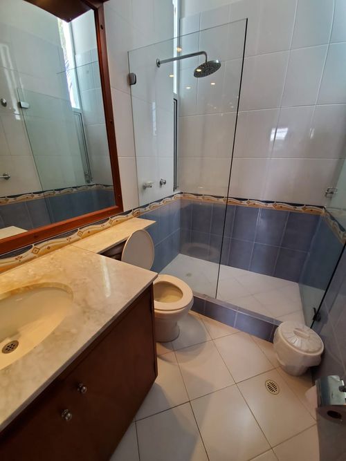Casa de 4 alcobas en venta en Bolivia, Ricaurte, 350 m² · foto 5 de 24
