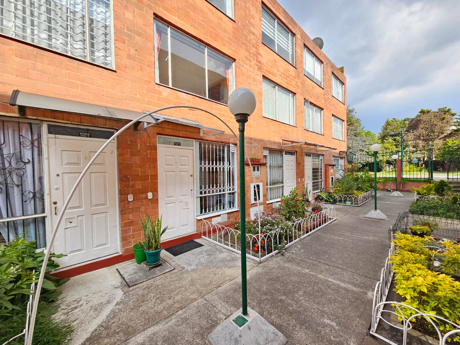Casa en venta en Engativá, Bogotá · foto 2 de 20
