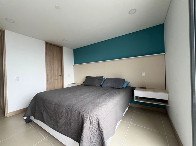 Apartamento de 3 alcobas en arriendo en Loma Benedictinos, Envigado, 115 m² · foto 8 de 17