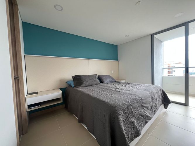 Apartamento de 3 alcobas en arriendo en Loma Benedictinos, Envigado, 115 m² · foto 9 de 17