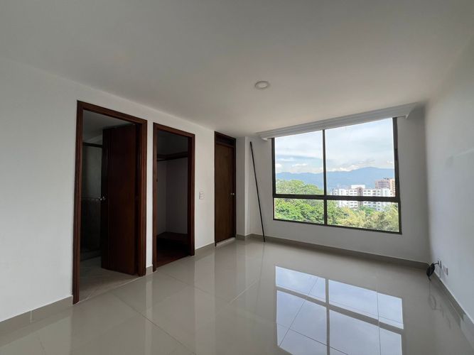 Apartamento de 3 alcobas en arriendo en El Poblado, Medellín, 118 m² · foto 7 de 17
