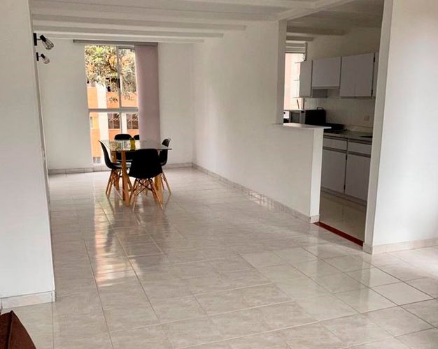 Apartamento de 3 alcobas en arriendo en Santa María De Los Ángeles, Medellín, 135 m² · foto 8 de 13