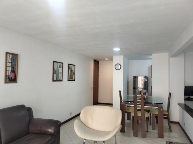 Apartamento de 2 alcobas en arriendo en La Aguacatala, Medellín, 70 m² · foto 3 de 17